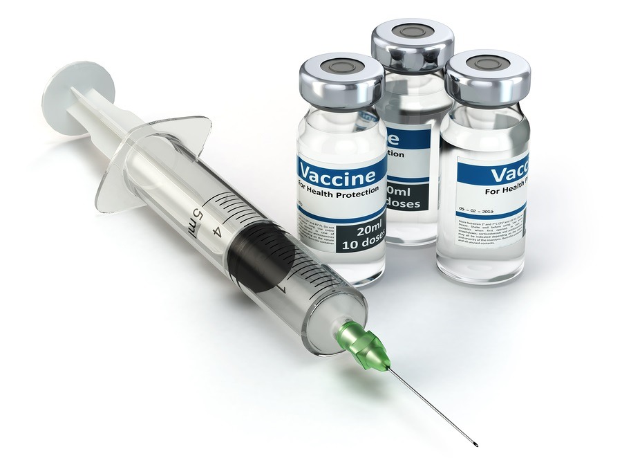 Vaccine-in-vial-with-syringe